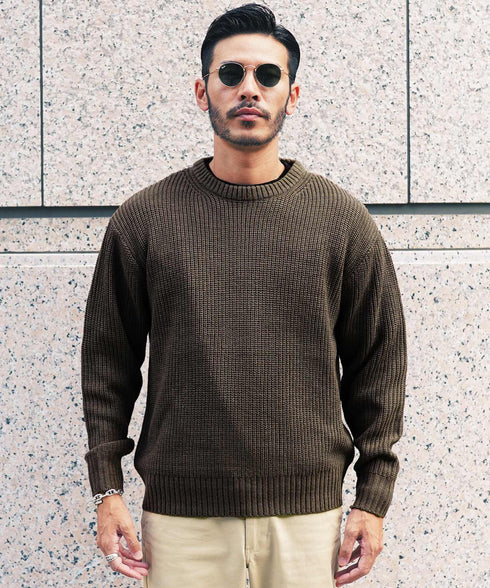 Aカーキ MODEL : GO 180cm 66kg Lsize